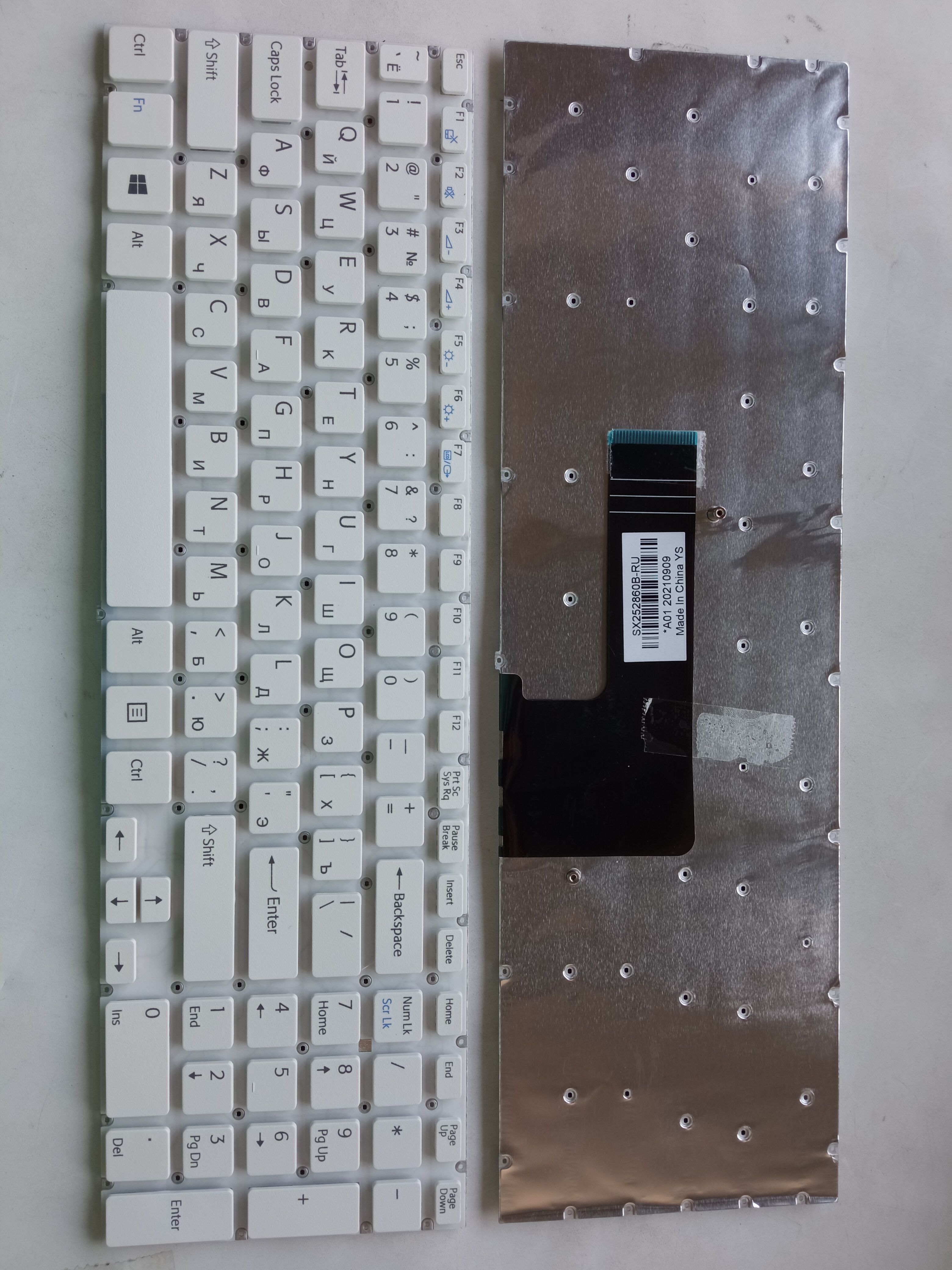 Picture of New Replacement Laptop Keyboard For SONY SVF15 WHITE (OEM) RU Layout